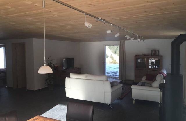 Nice apartment for 8 people with WIFI, TV and balcony