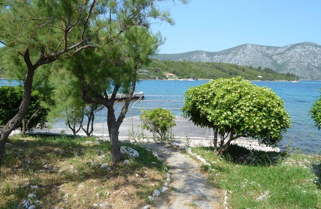 Nice apartment in Racisce with WiFi