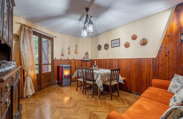 Nice apartment for 4 people with WIFI, TV, patio and pets allowed