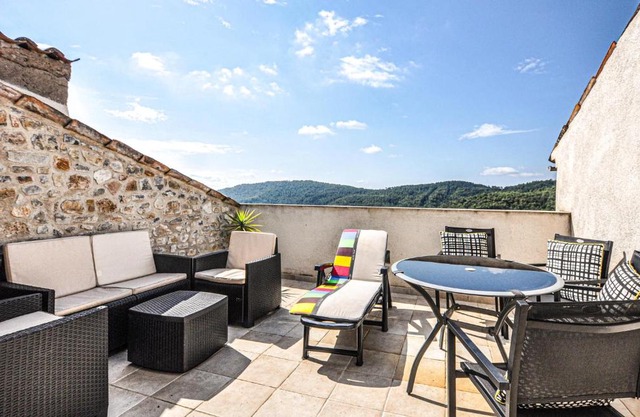 Nice home in Claviers with 2 Bedrooms and WiFi