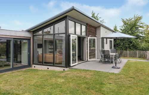 Nice Home In Sint-Annaland With Sauna