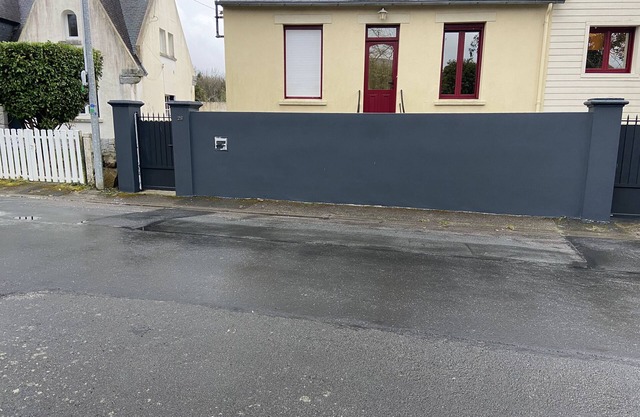 nice quiet house