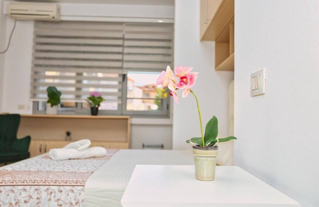 Nice & quite studio apartment in Tirana