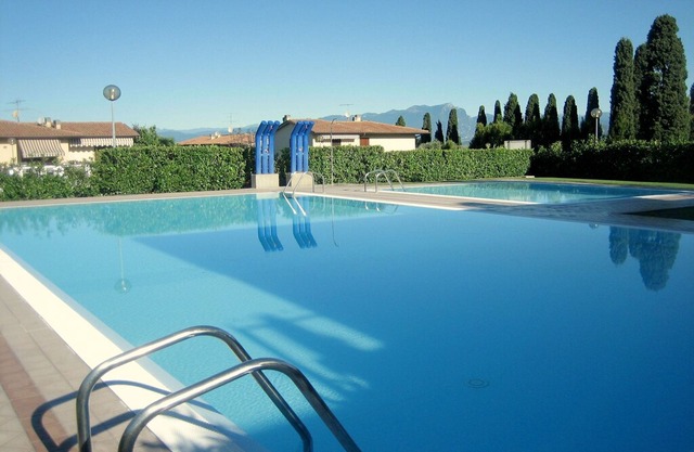 Nice residence with 2 swimming pools, ideal for families with children