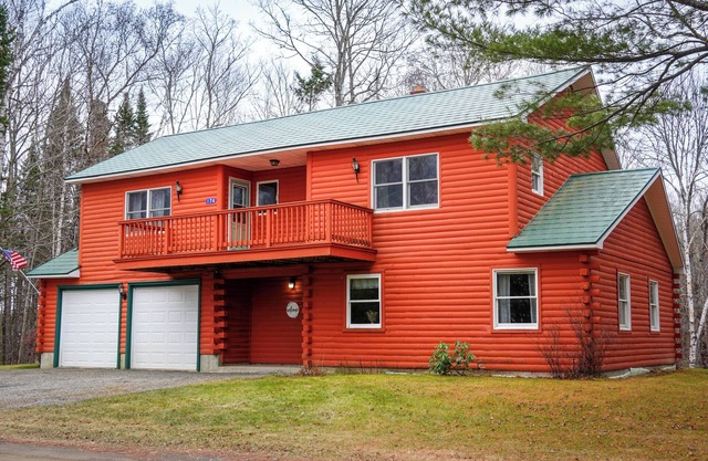 Nickerson Lake Cedar Log Home