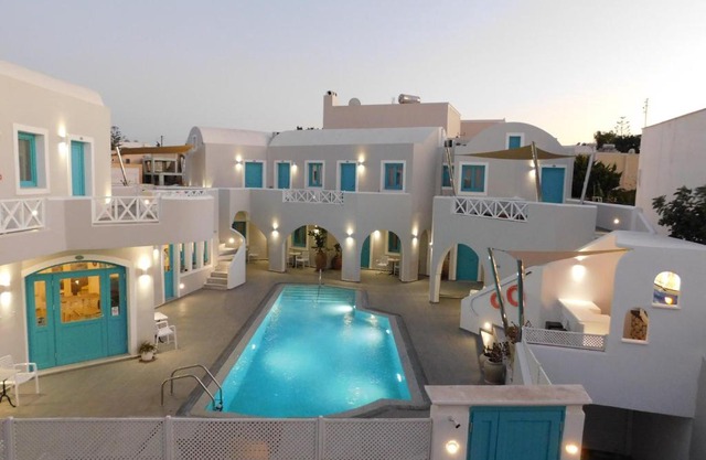 Nikolas Hotel