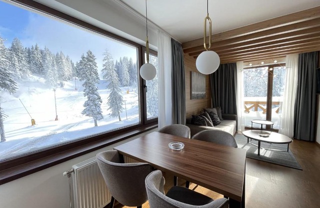 Nivalis Residence