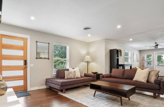 North ATX Retreat w Open Concept Layout + Backyard