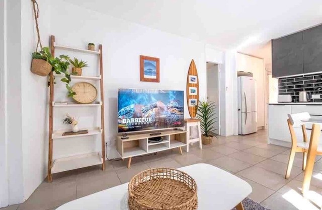 North Burleigh Miami Ocean Escape