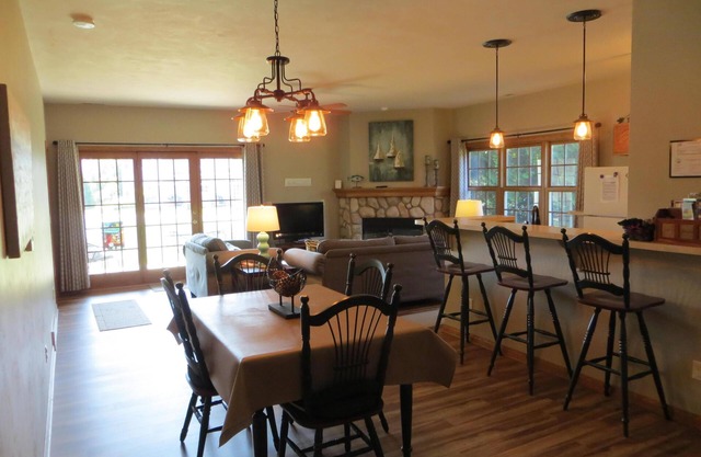 Northhaven - Great Family Value Retreat! Free WiFi