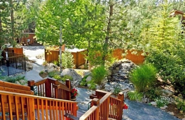 Northlake Lodges & Villas