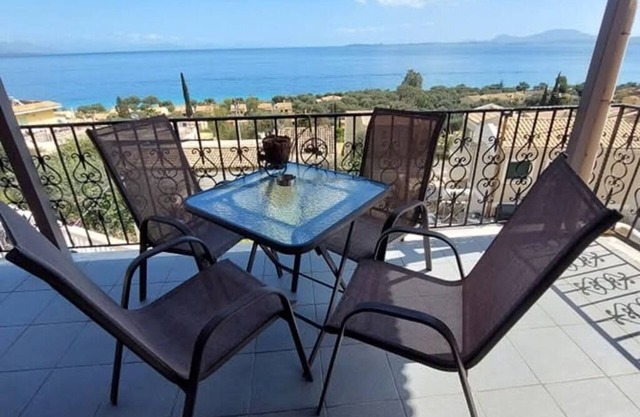 Nota apts "vacation near the sea"