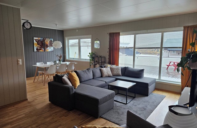 Nothern Light - 5min Airport Parking -sea view