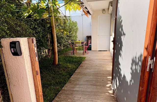 Nouméa 1-bedroom garden & A/C, near beaches