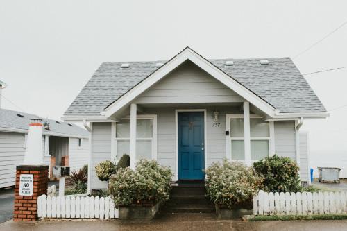 Nye Beach Cottages