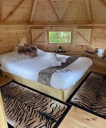 Oak Lodge Retreat