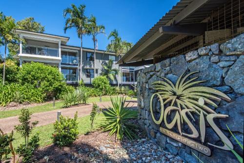 Oasis 2 bedroom Apartment with buggy