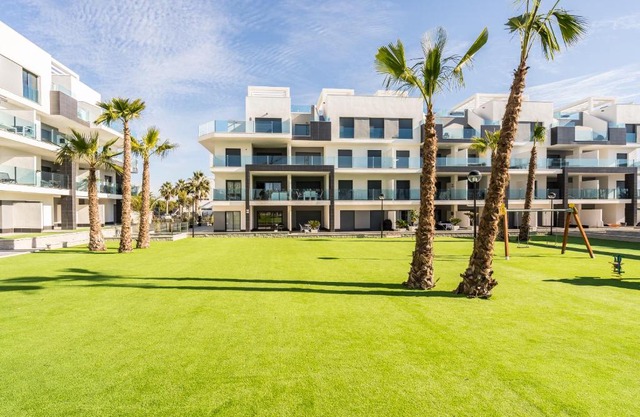 Oasis Beach 12
