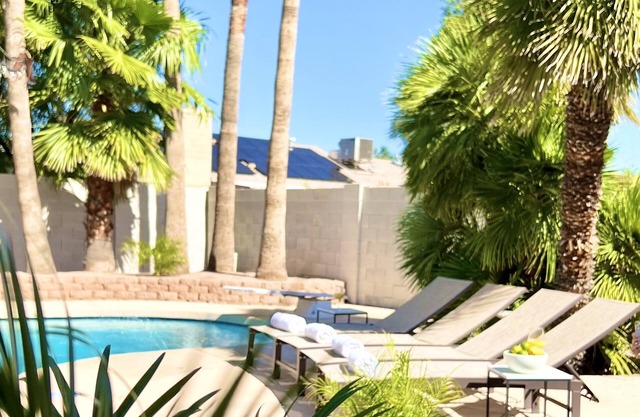 Oasis - Heated Pool - King Bed - Game Room - Golf