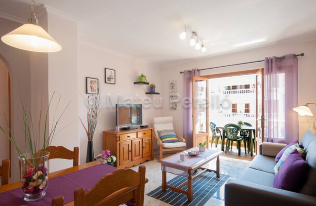 Obelisc-1, 2 DB apartment near the beach