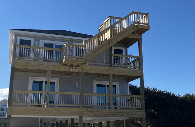 OBX 4X4 Ocean View- Pipers Place Wild Horse Haven!