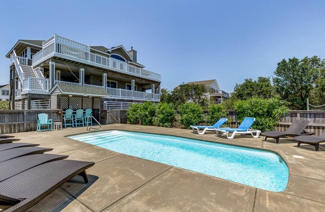 OBX Escape | 1175 ft from the beach | Private Pool, Hot Tub