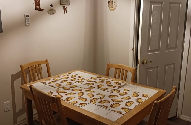 Ocala-Reddick Studio Apartment on gated horse farm - Pets welcome
