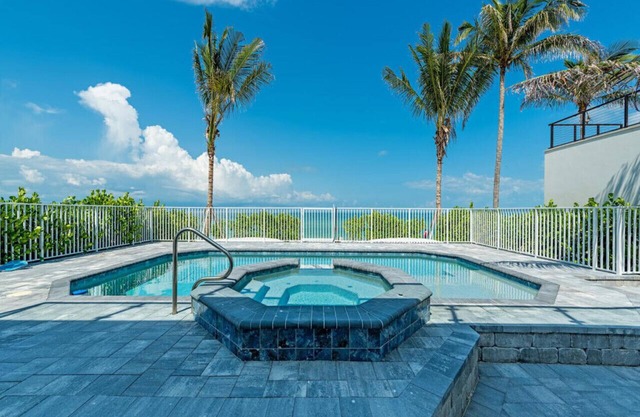 Ocean Breeze Haven – Your Private Beachfront Escape