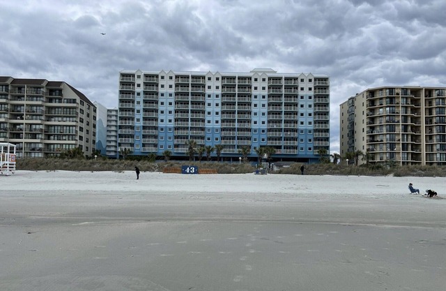 Ocean Front 2 BR 2 BA, 8-27-21(Fri) to 9-3-21(Fri), Room # 1110, Shorecrest I
