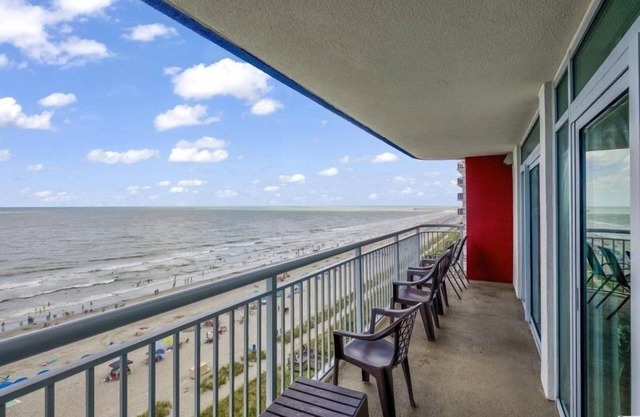 OCEAN FRONT....Grand Atlantic Resort 1002 ESCAPE!