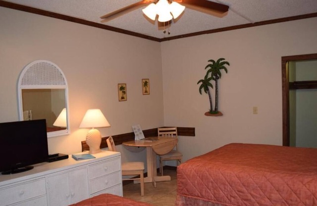 Ocean Landings Resort: Pools, Spa, Beach, free WIFI and a lot more