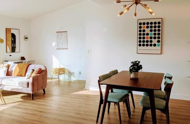OCEAN VIEW LUXURY Manhattan Beach Townhouse