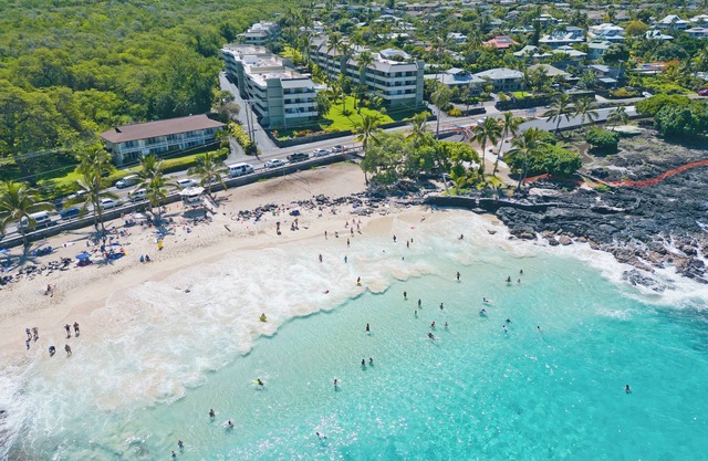 Ocean View Magic Sands Beach Condo in Kailua Kona Hawaii