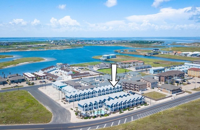 Ocean view, steps from the beach!