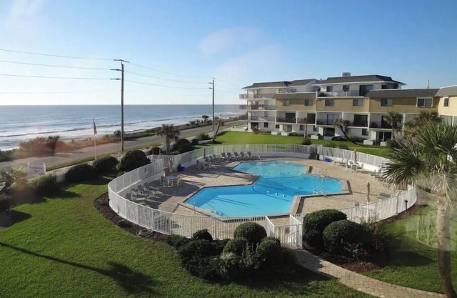 Ocean Views surrounded by parks & secluded beaches