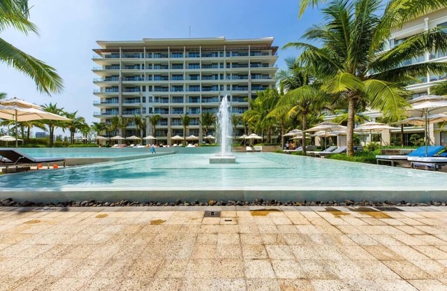 Ocean villas 5* 2BRs apartment pool veiw