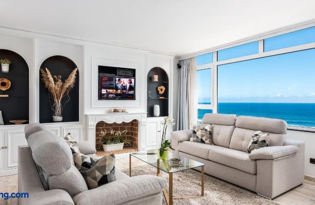 Ocean Vistas 24