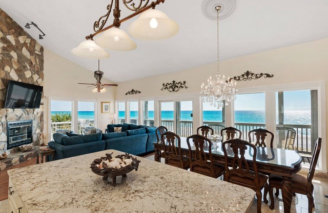 OCEANFRONT, CORNER, CONDO IN 2-STORY COMPLEX, WRAP-AROUND BALCONY, PET FRIENDLY!