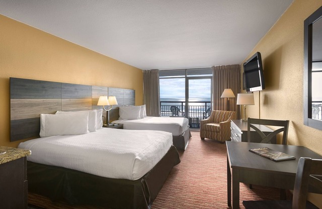 Oceanfront Guest Room w/Great View + Official On-Site Rental Privileges