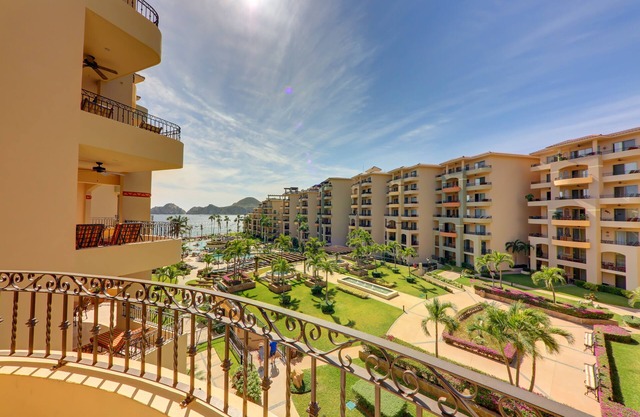 Oceanfront Paradise: Unwind in Luxury - Villa La Estancia 1508