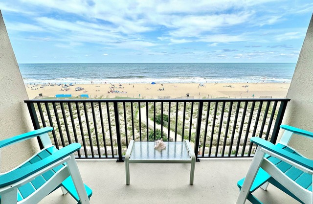 Oceanfront Paradise - Direct Ocean View