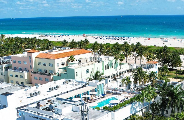 Oceanfront perfect for Bachelor/ette and Reunions