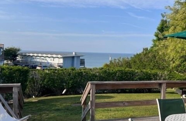 Oceanfront, Private Beach, Outdoor Shower, Indoor Heated Pool, Wifi, Grill