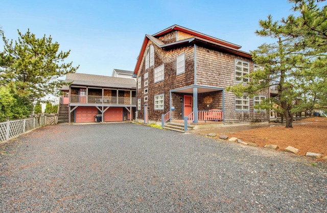 Oceanfront property with a private pool!