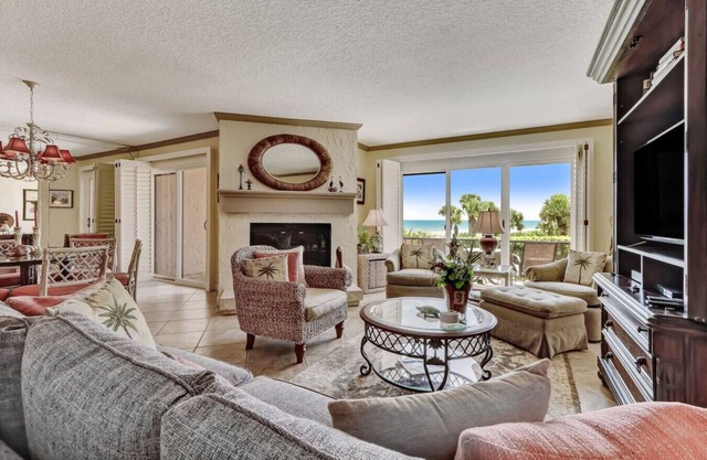 Oceanfront Townhome: Your Coastal Paradise