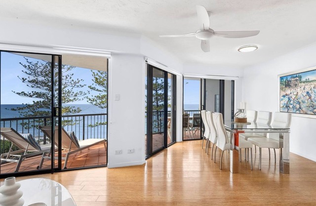 Oceanfront Unit 8 The Rocks
