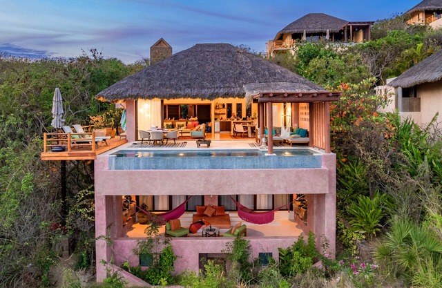 Oceanfront Villa in Gated Community + Amenities