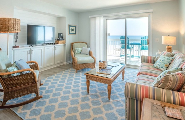 Oceanfront with Multiple Pools and Hot Tub - Ocean Dunes 2001