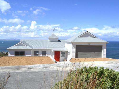 Oceans Drift Guest House & Self Catering