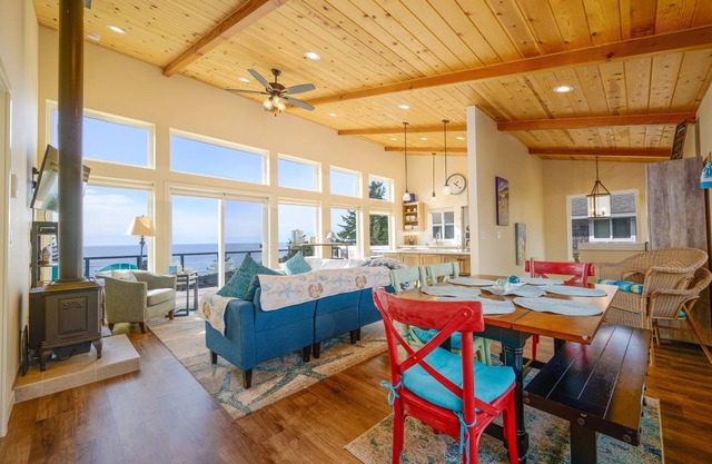 Oceanside Seaview Retreat